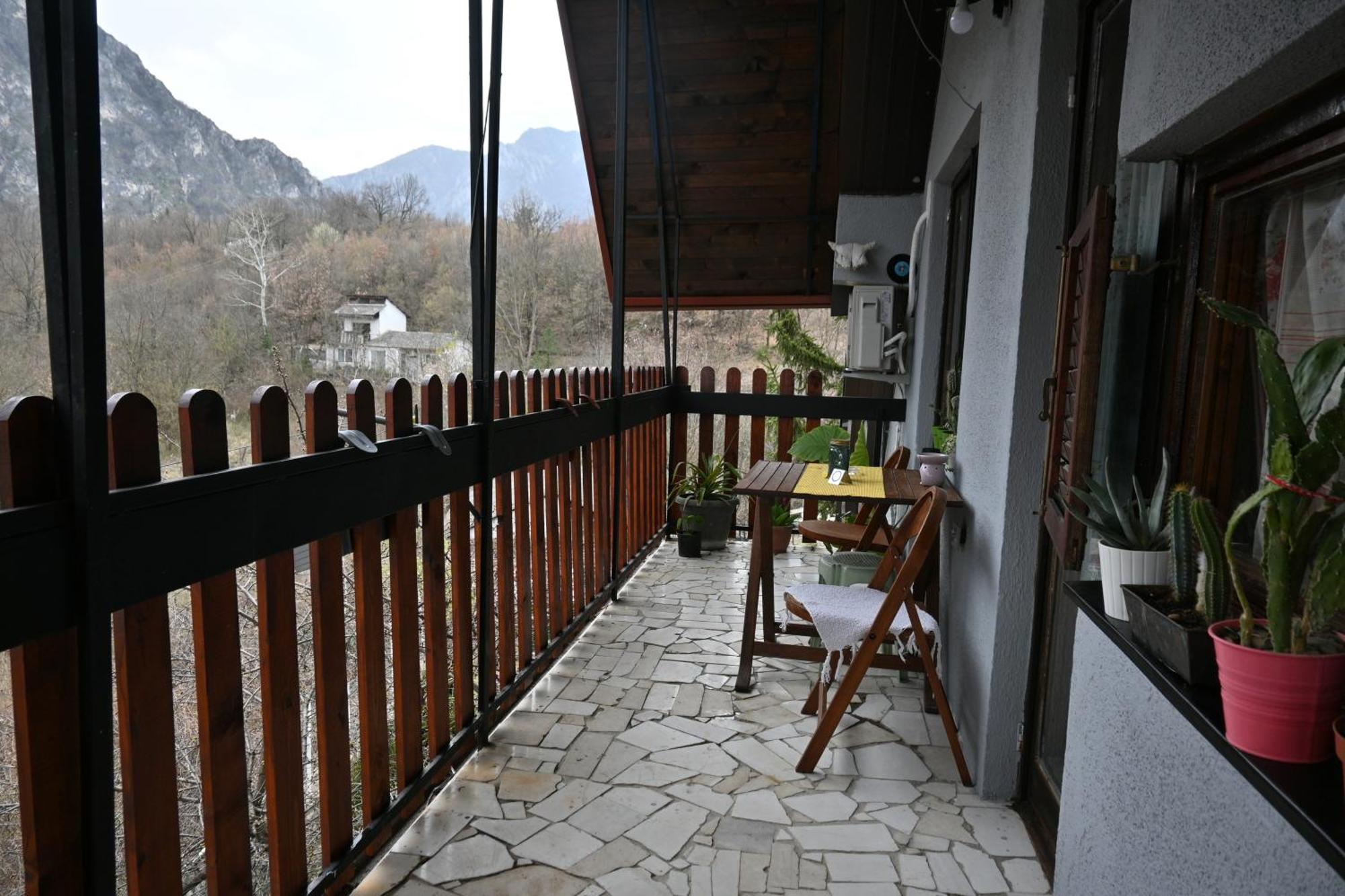 Canyon Matka Nature Apartments With A Terrace Skopie Exterior foto