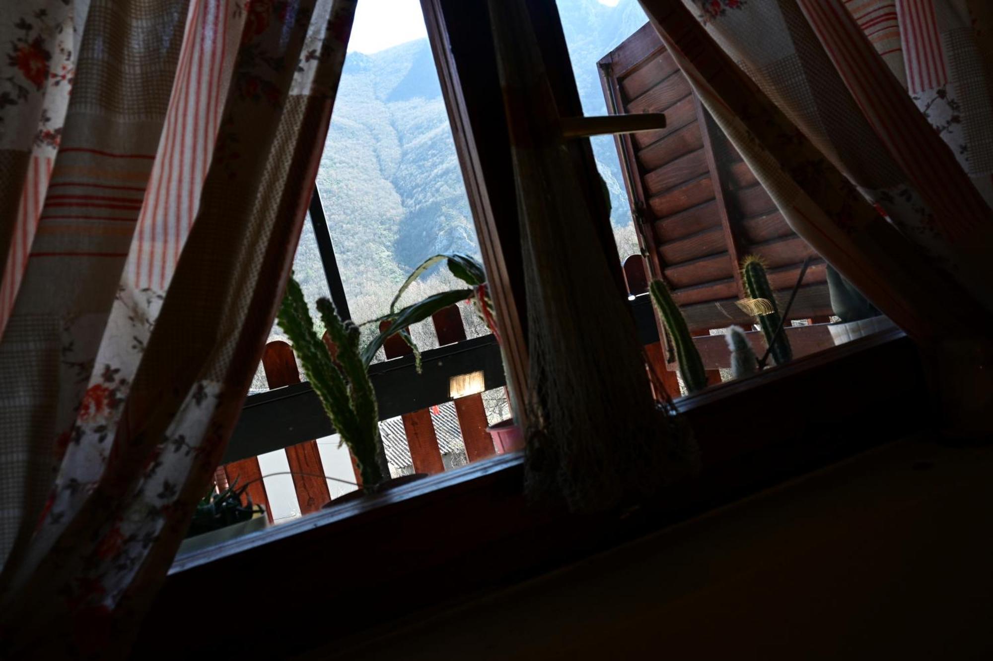 Canyon Matka Nature Apartments With A Terrace Skopie Exterior foto
